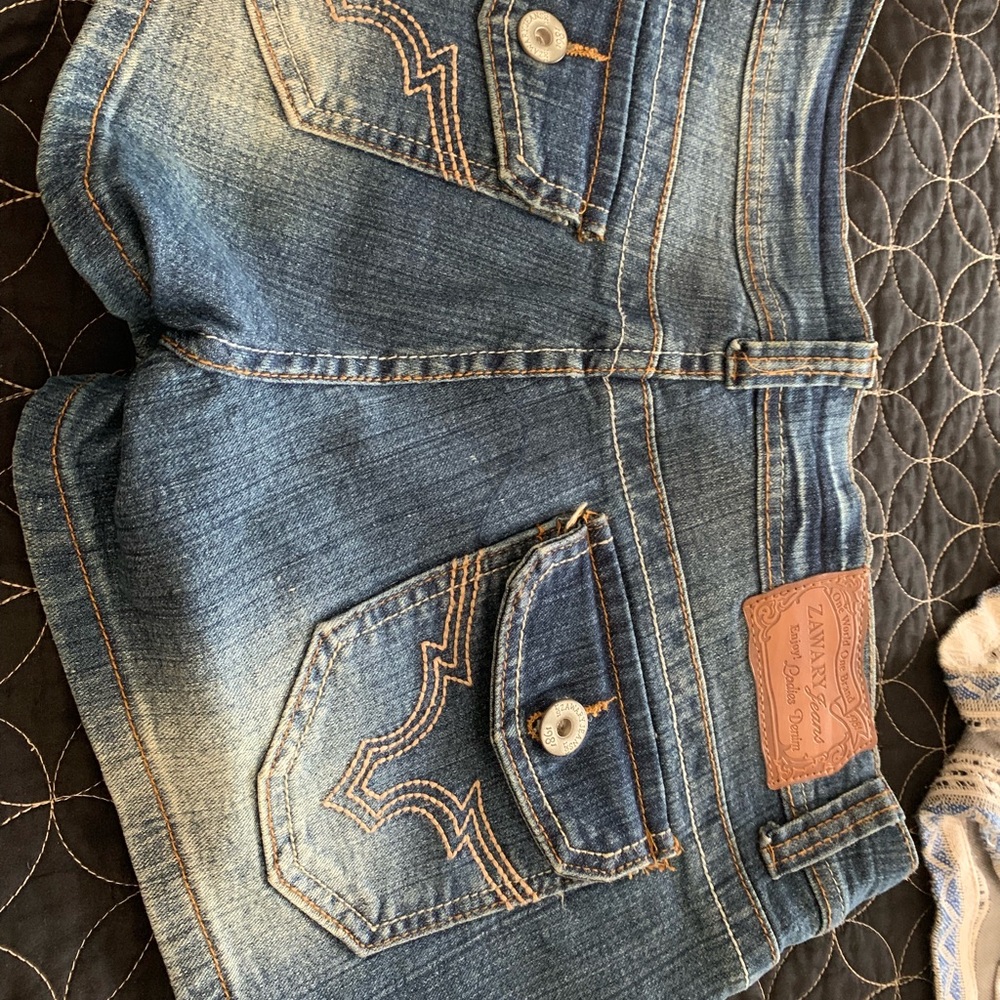 Shorts ! - Picture 3 of 5